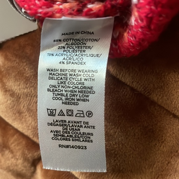 LOFT Red Fair Isle Gloves - Picture 5 of 5